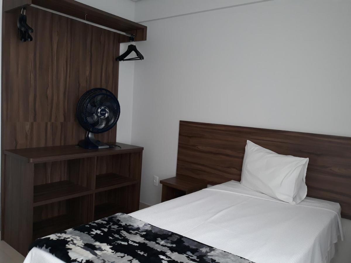 Manhattan Apart Hotel Caratinga Esterno foto